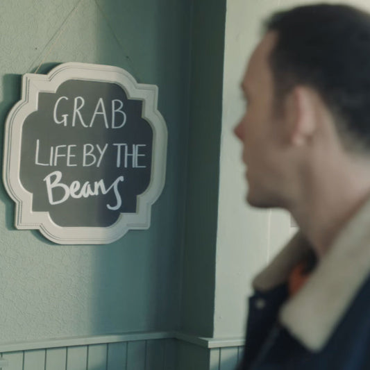 What does this advert say about the speciality coffee industry?